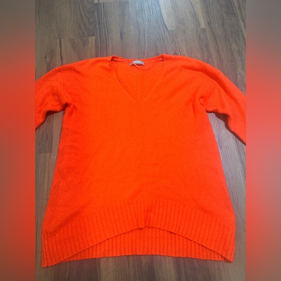 Oasis Bright Orange V-Neck Sweater - Picture 2 of 7